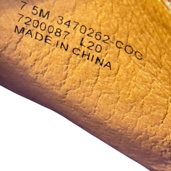 FRYE Kenzie Venetian Loafers Flats Size 7.5 Brown Distressed Leather Pointed Toe - Picture 11 of 12